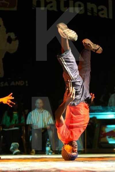 bboy  cyrillus